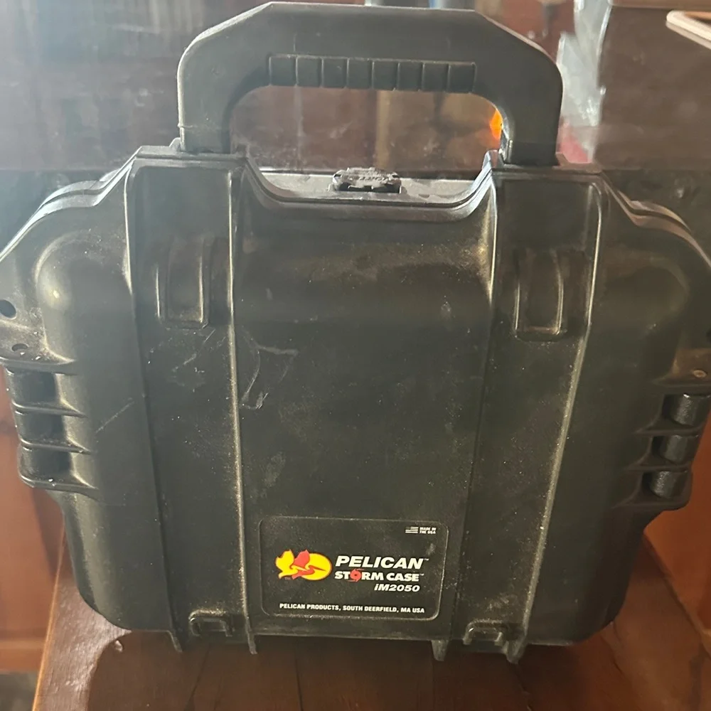 Pelican Storm Case iM2050